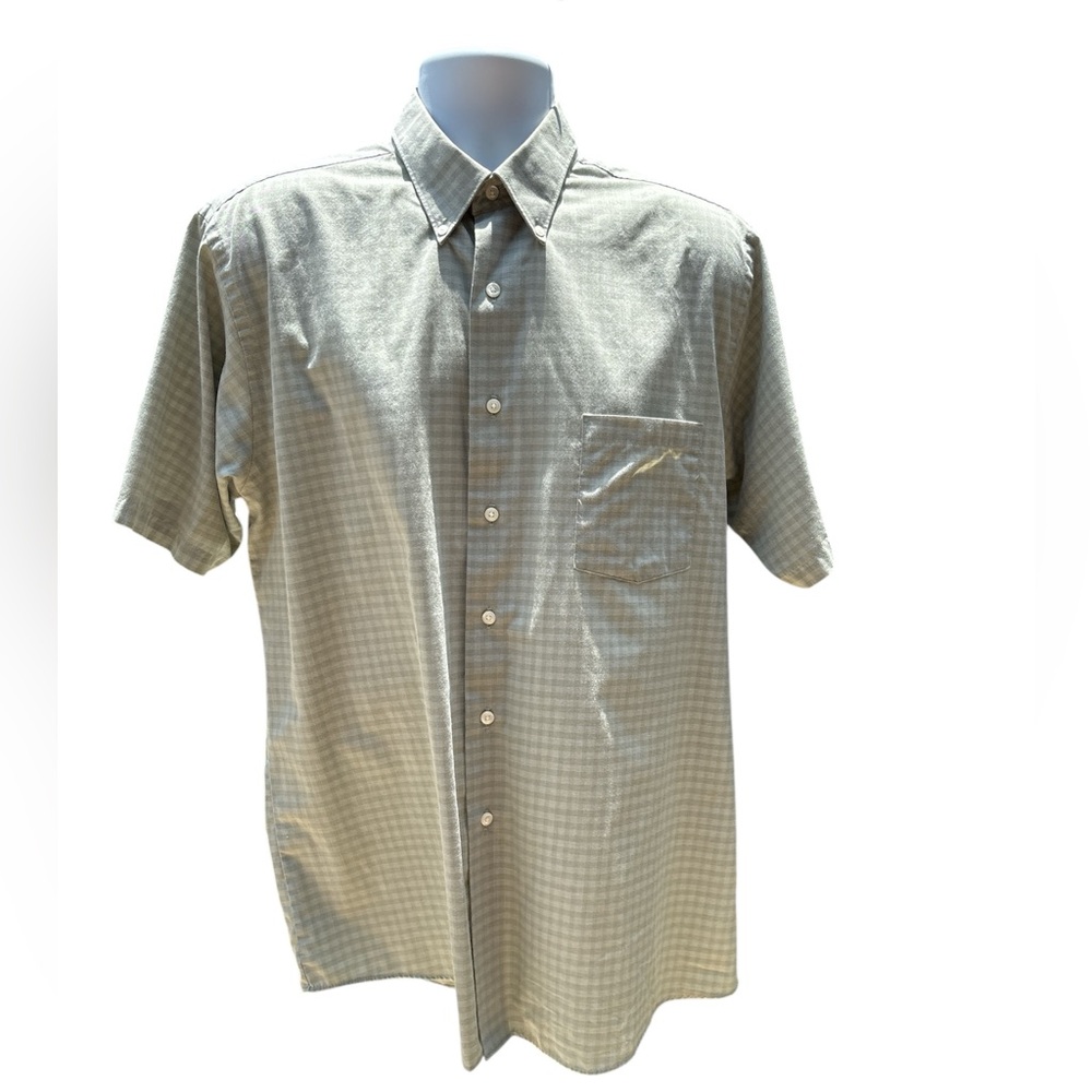 Van Heusen Men's Short Sleeve Button-Down Checkered Shirt Wrinkle Free 16.5 Lag.